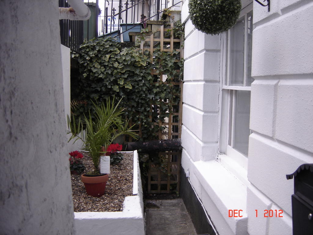 Ferienwohnung Garden Flat Royal Tunbridge Wells Exterior foto